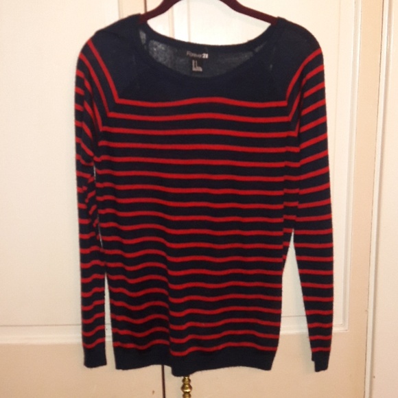 Forever 21 Tops - Long Sleeve Top